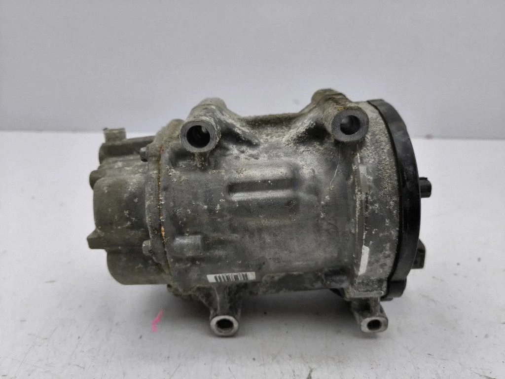 Air conditioning (A/C) compressor (pump) 0424001190