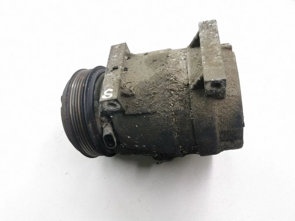 Air conditioning (A/C) compressor (pump) 7700105765