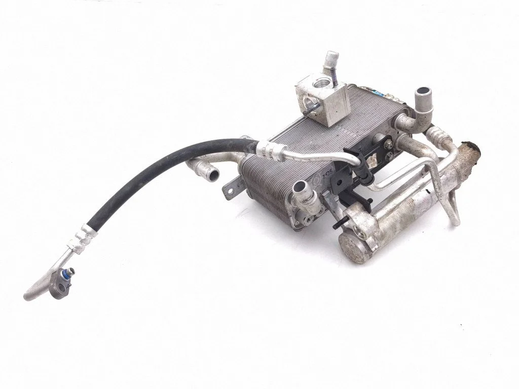 Kliimaseadme jahutusradiaator (kondensaator) T301356380