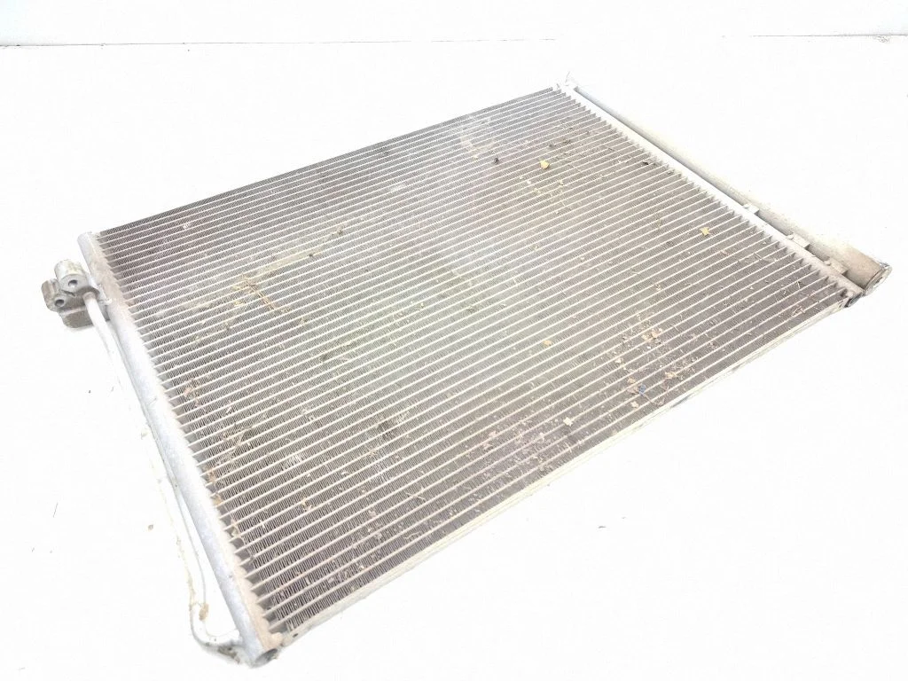 A/C cooling radiator (condenser)