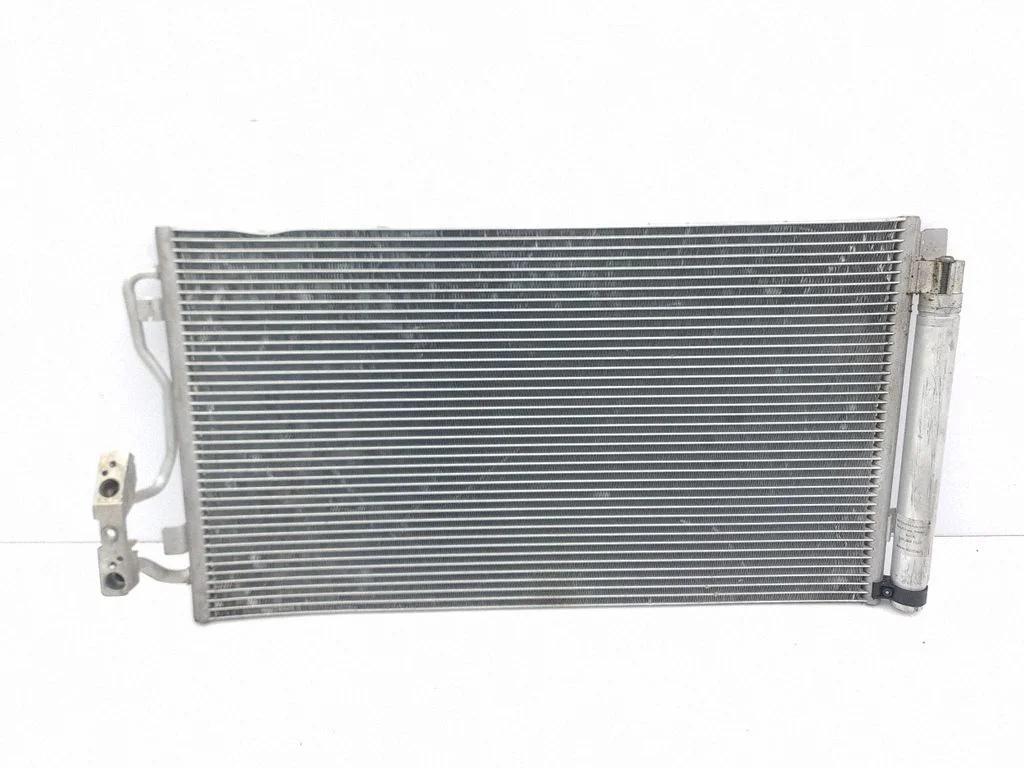 Kliimaseadme jahutusradiaator (kondensaator) 6804722