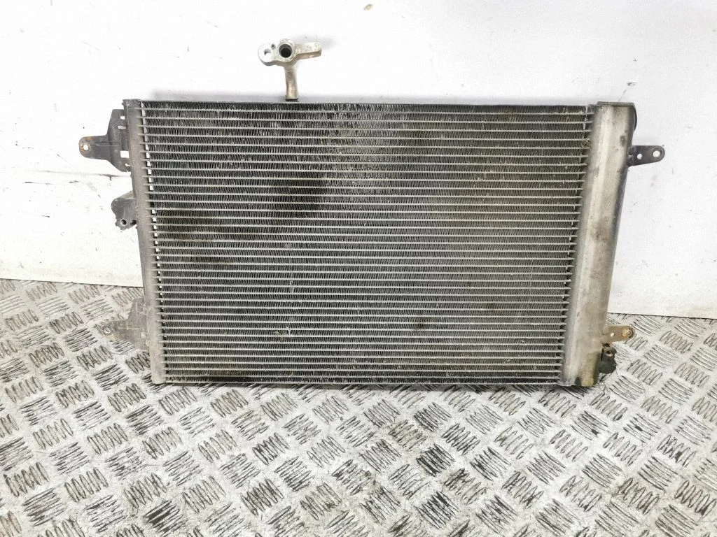 A/C cooling radiator (condenser) 7M3820411D