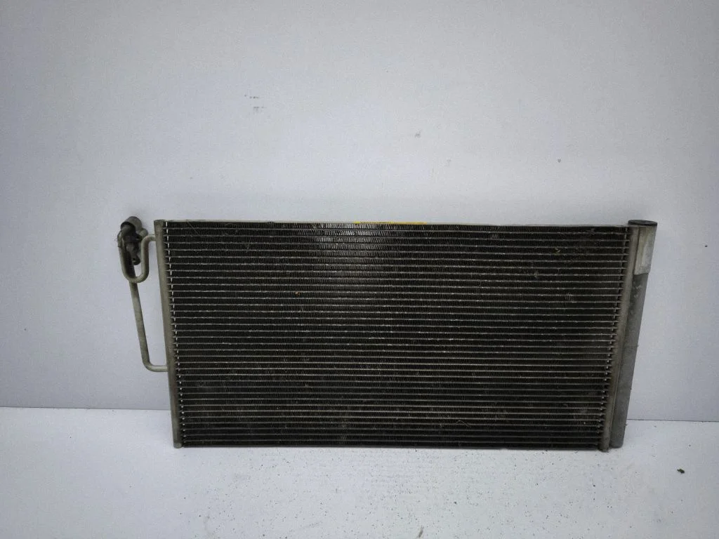 Kliimaseadme jahutusradiaator (kondensaator) 9239920