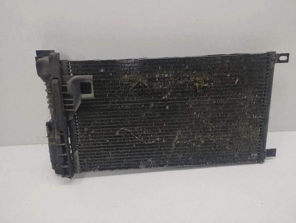 Kliimaseadme jahutusradiaator (kondensaator) 8377648