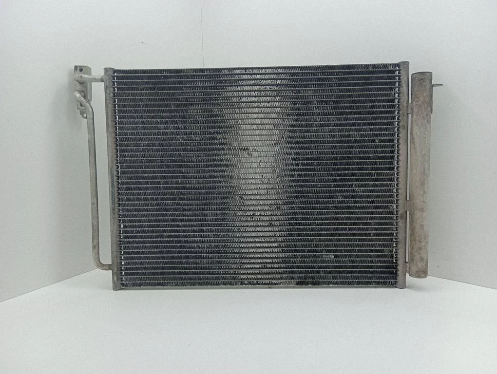 Gaisa kondicioniera dzesēšanas radiators (kondensators)