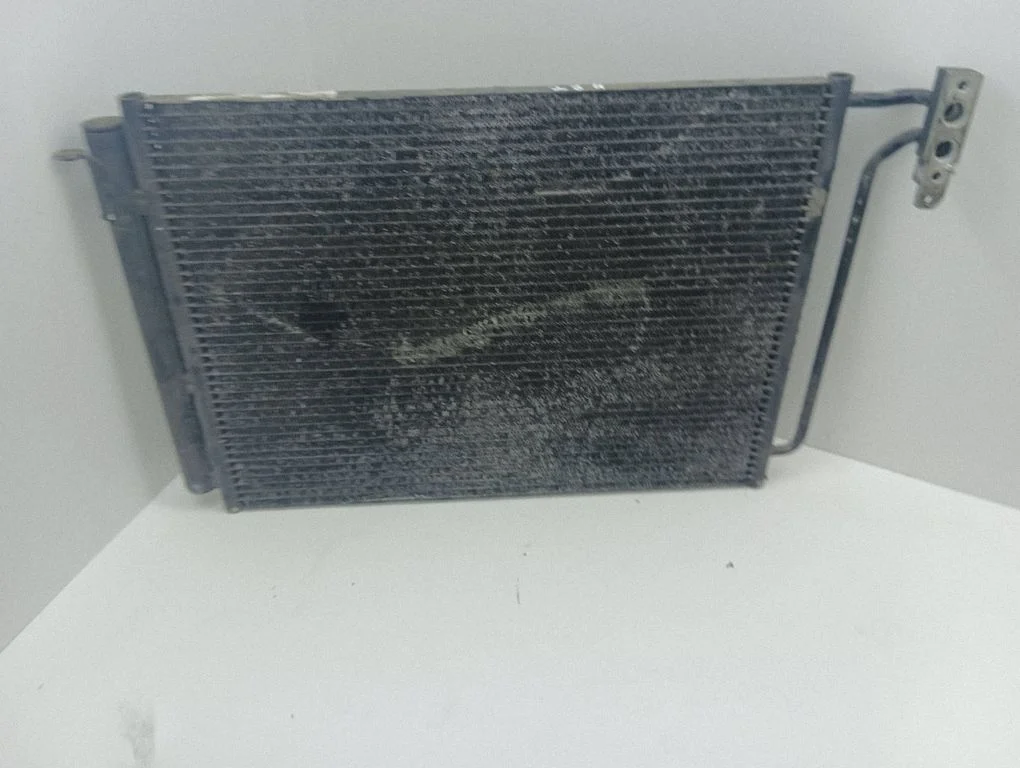 Gaisa kondicioniera dzesēšanas radiators (kondensators) 6453691A216