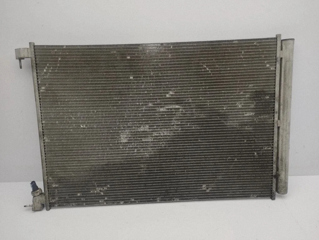 A/C cooling radiator (condenser)