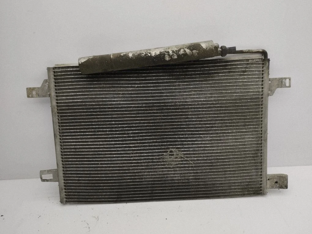 A/C cooling radiator (condenser)