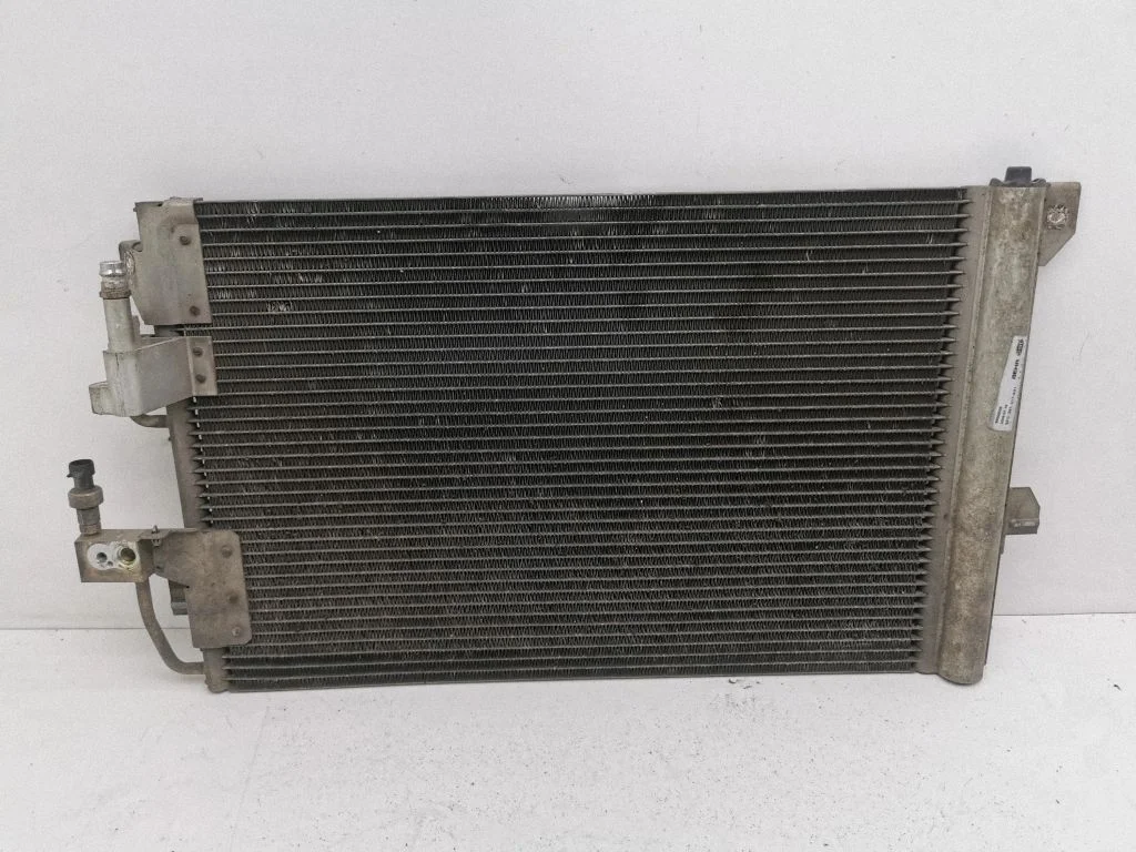 A/C cooling radiator (condenser) 8FC351317531