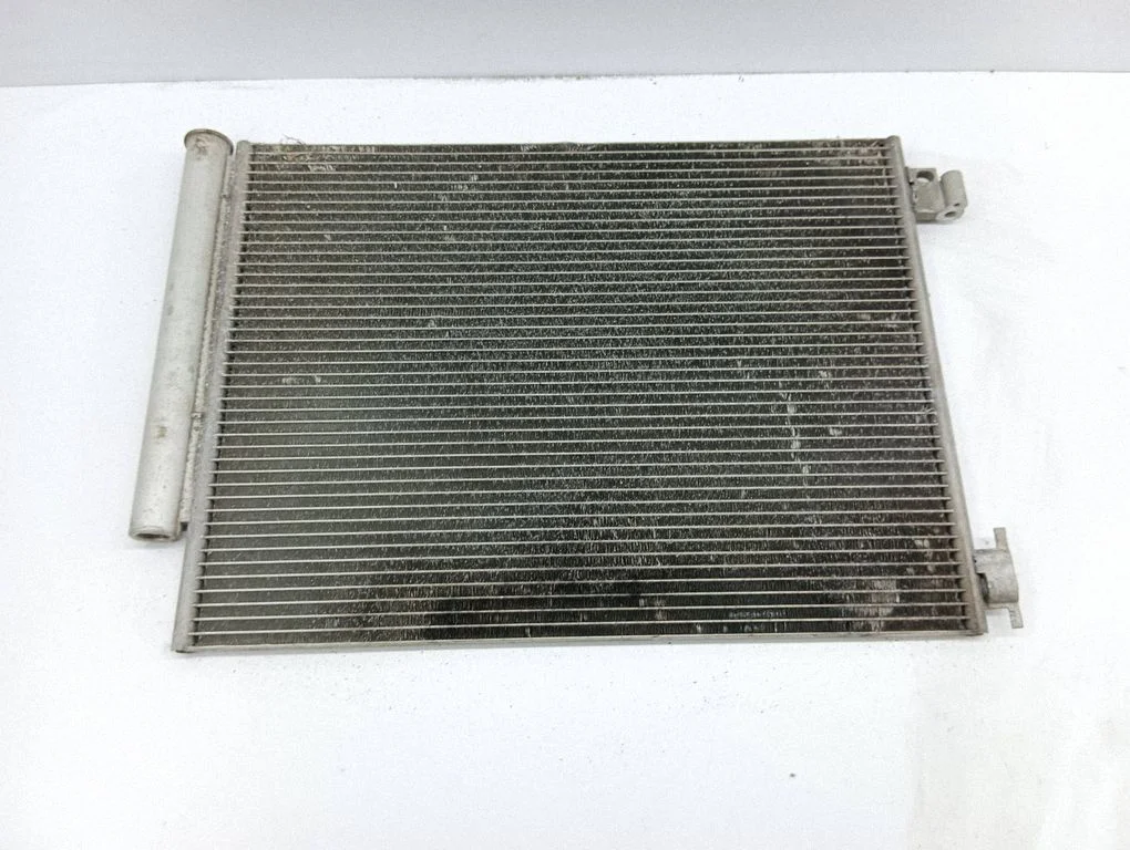 Gaisa kondicioniera dzesēšanas radiators (kondensators) 921006843R