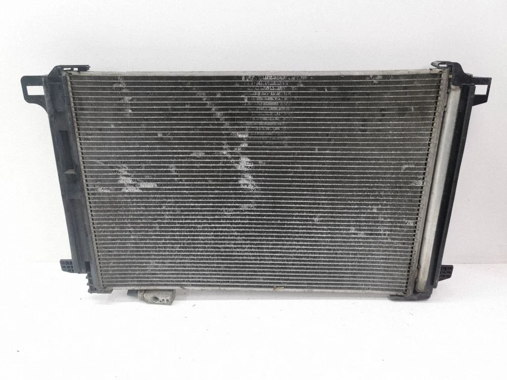 A/C cooling radiator (condenser) A2045000554