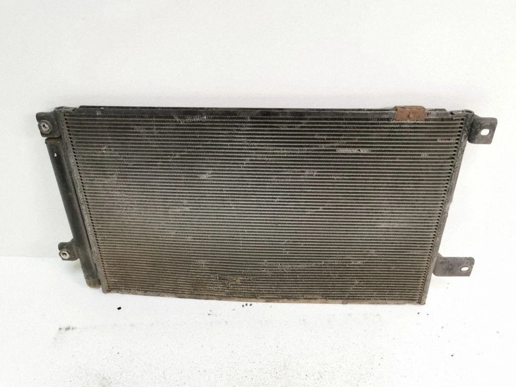A/C cooling radiator (condenser)