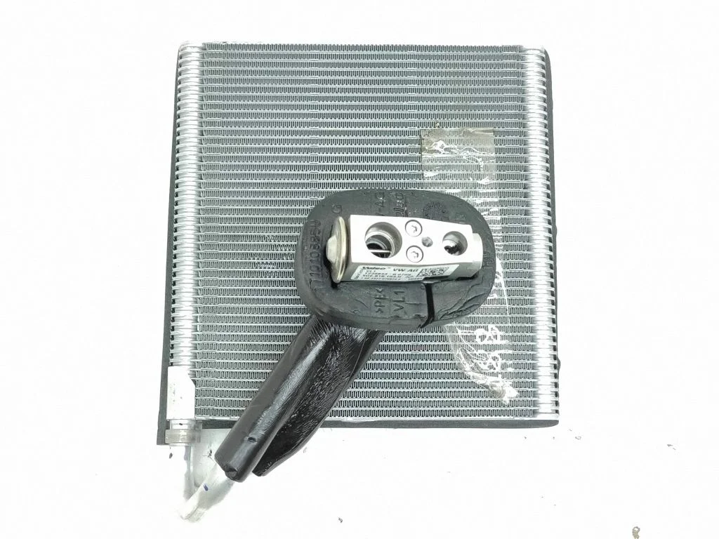 A/C cooling radiator (condenser) 5QE816103H