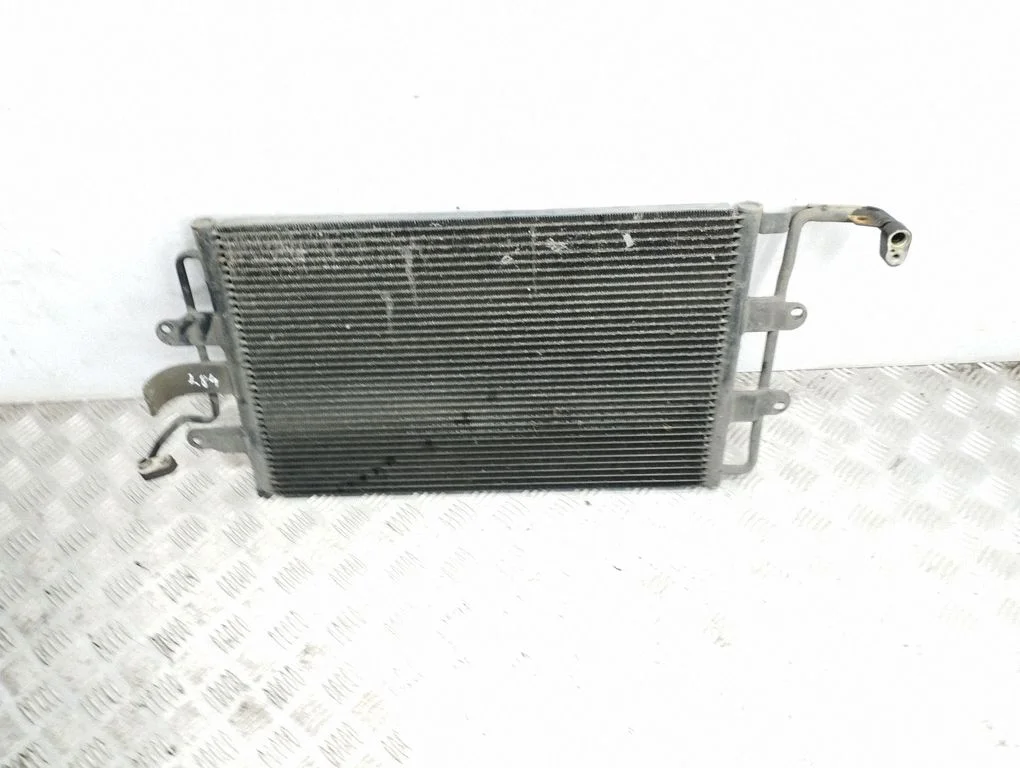 A/C cooling radiator (condenser)
