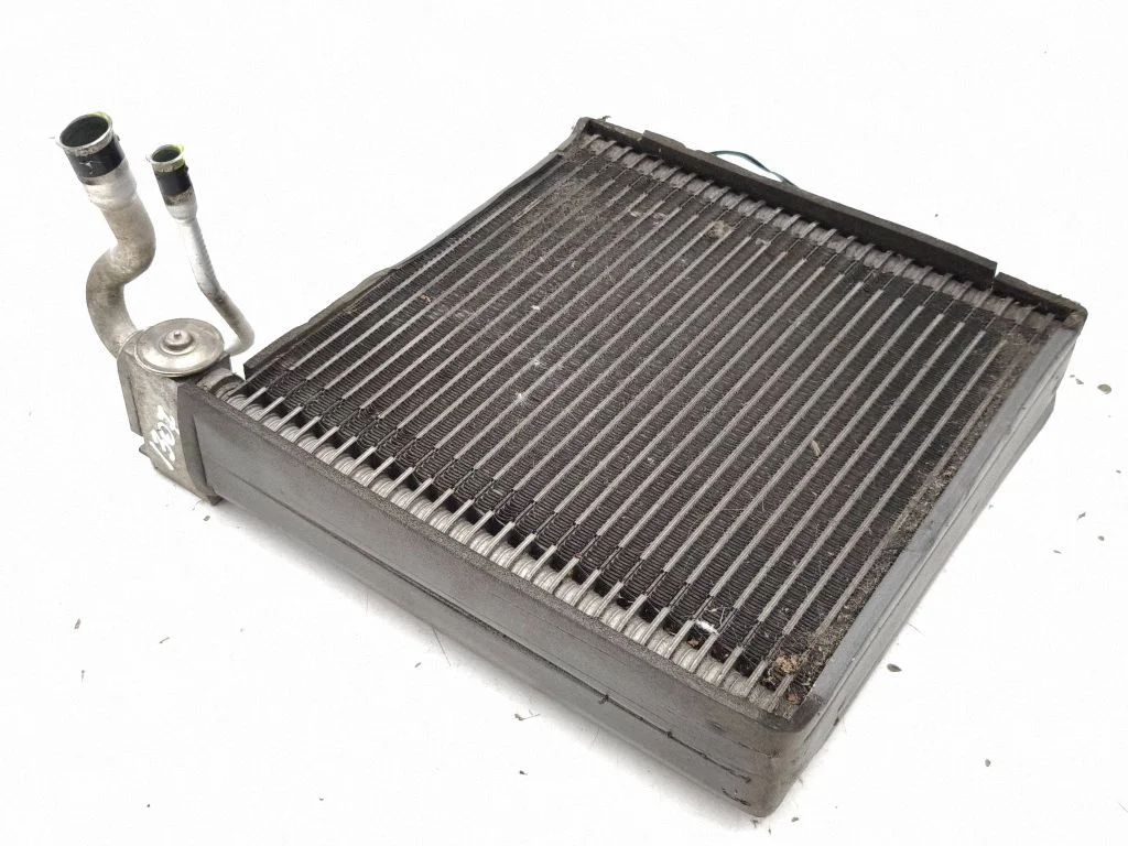 Air conditioning (A/C) radiator (interior)