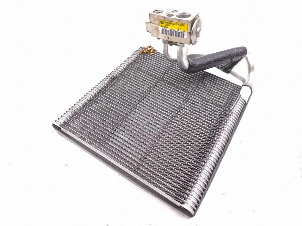 Parownik klimatyzacji 5Q2816103D