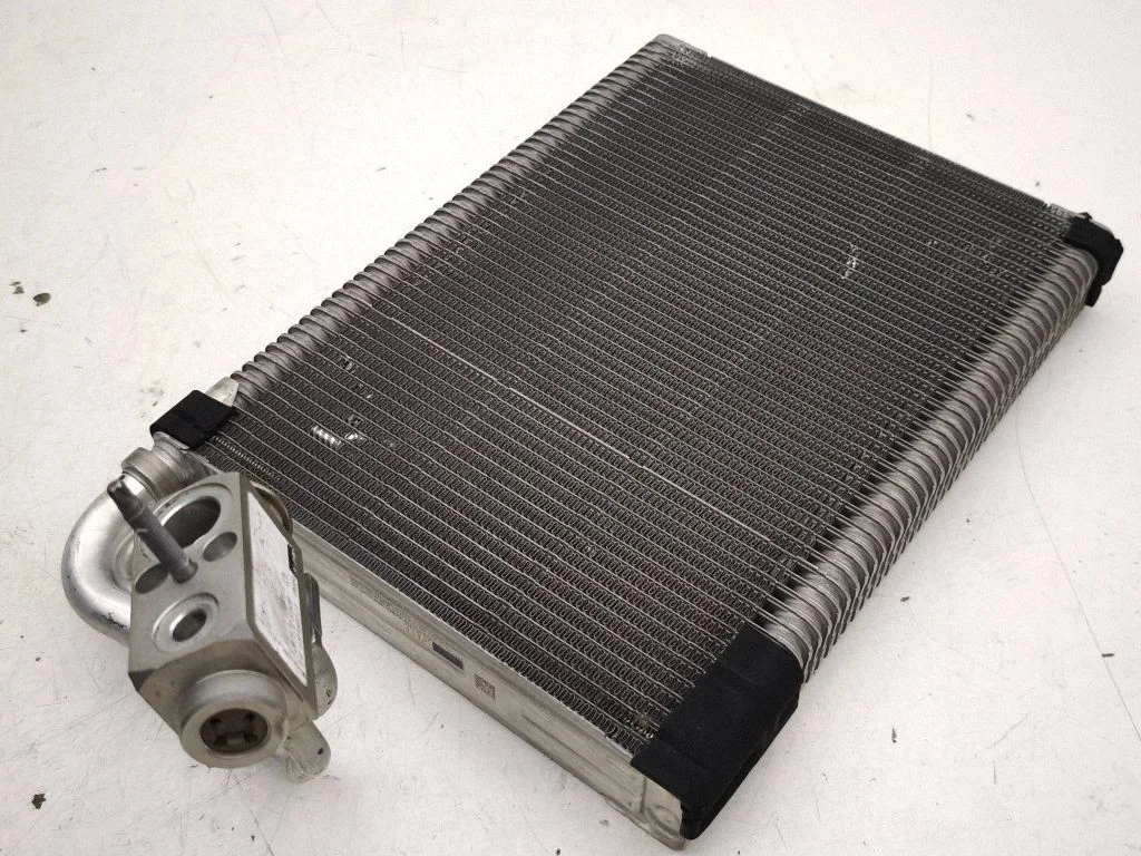 Air conditioning (A/C) radiator (interior) – Mercedes-Benz GLC-Class C253 (2016-)