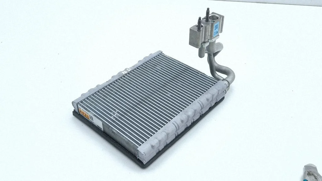 Parownik klimatyzacji KG025002