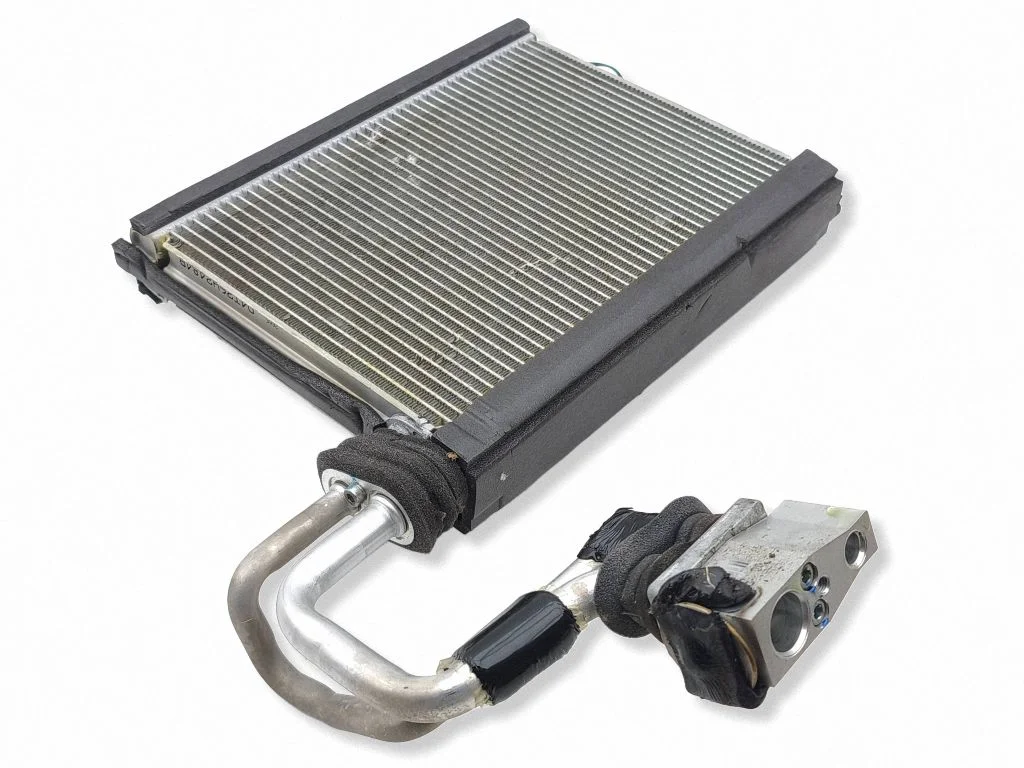 Air conditioning (A/C) radiator (interior)