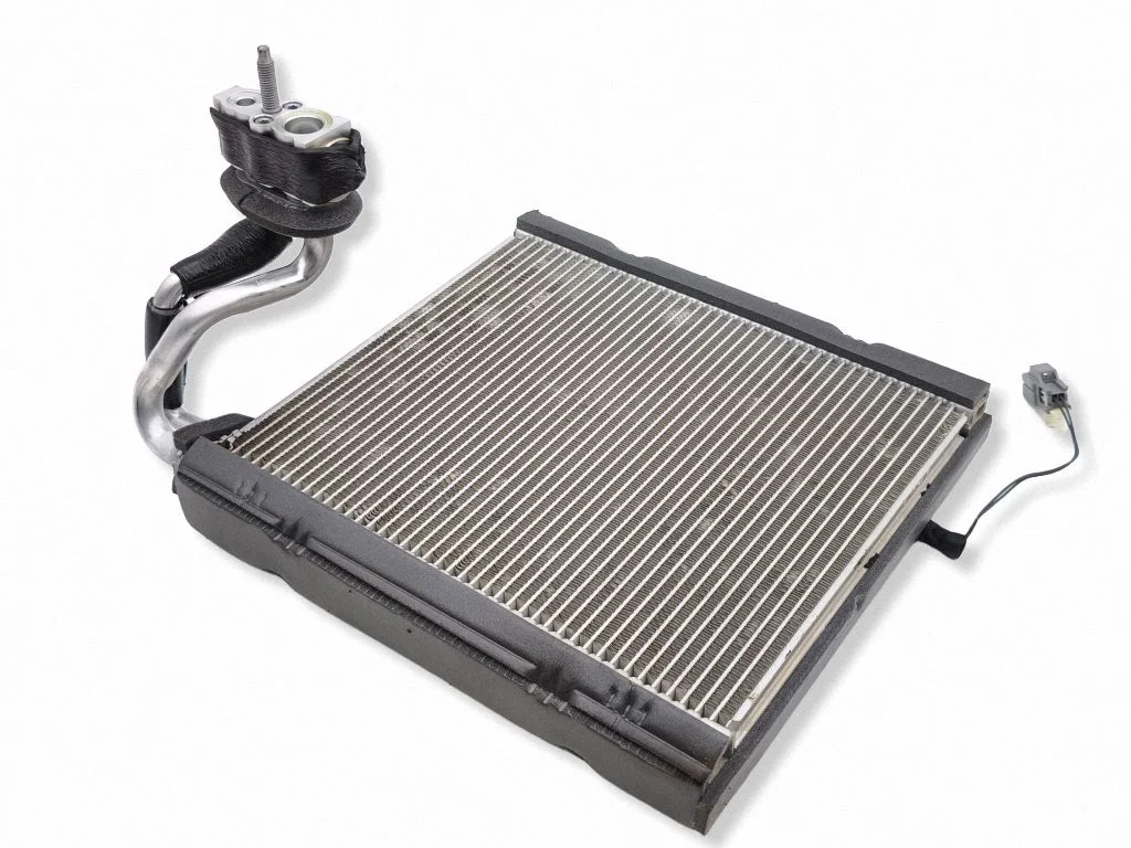 Air conditioning (A/C) radiator (interior)