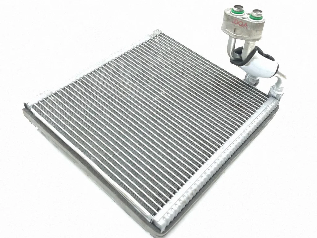 Kliimaseadme radiaator (salongis)