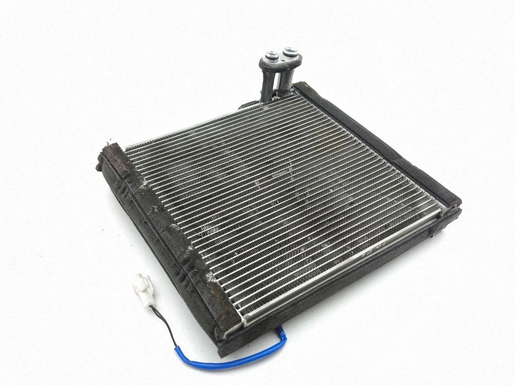 Air conditioning (A/C) radiator (interior)