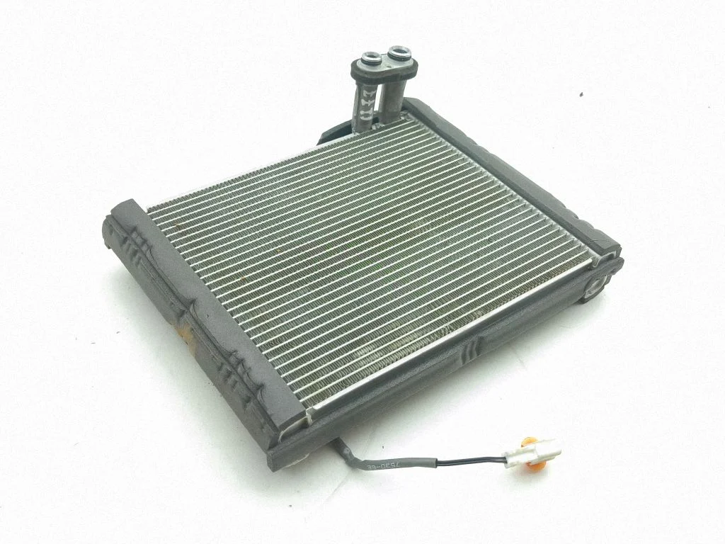 Air conditioning (A/C) radiator (interior)