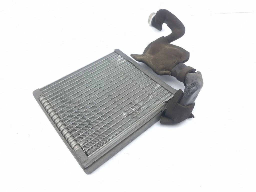 Air conditioning (A/C) radiator (interior)