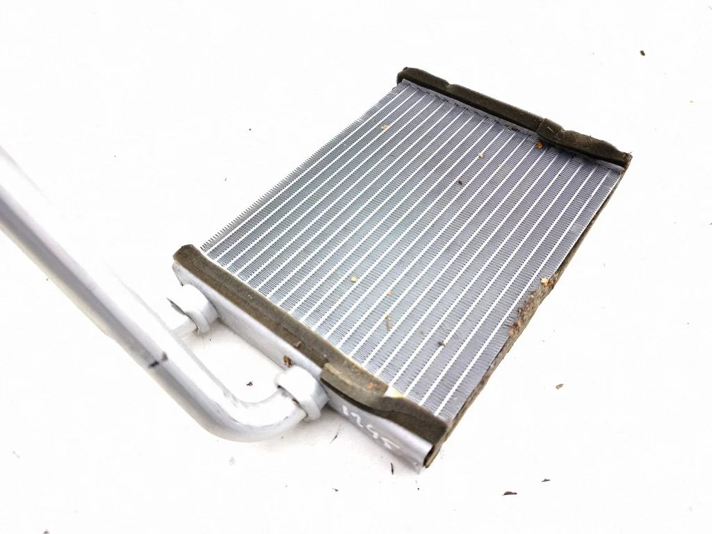 Air conditioning (A/C) radiator (interior)