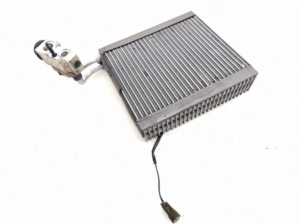 Kliimaseadme radiaator (salongis) – Opel Antara (2006-2016)