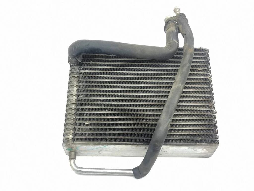 Air conditioning (A/C) radiator (interior)