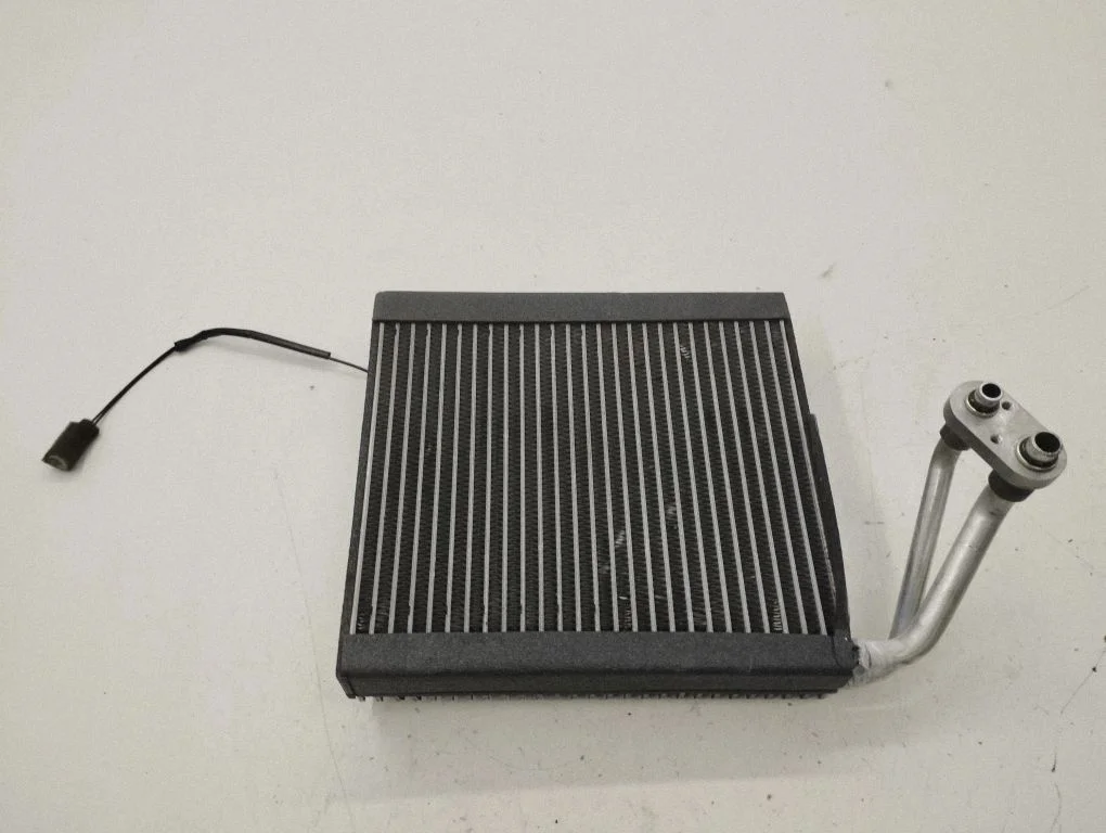 Air conditioning (A/C) radiator (interior)