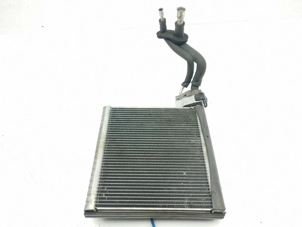 Air conditioning (A/C) radiator (interior)