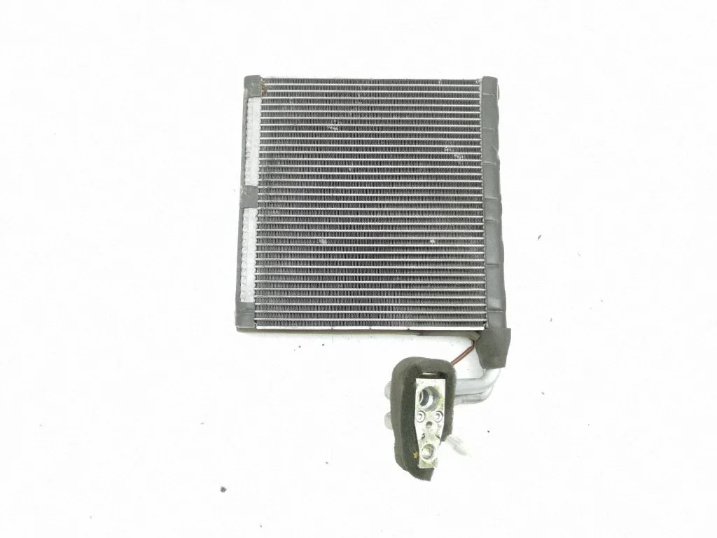 Air conditioning (A/C) radiator (interior)