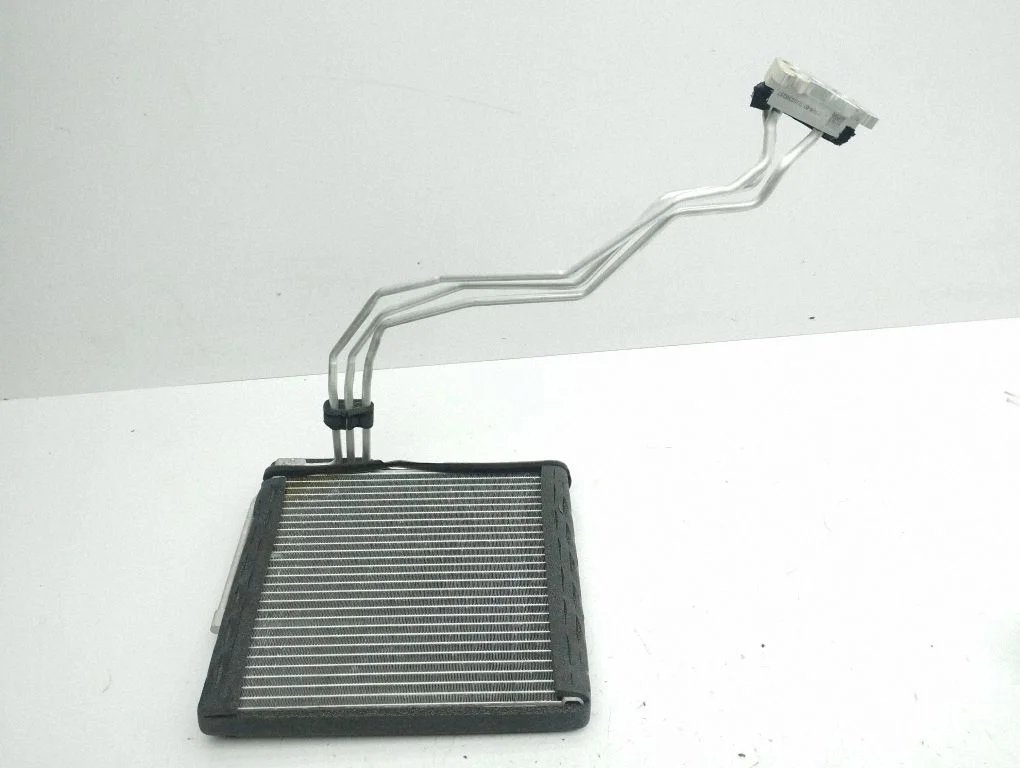Air conditioning (A/C) radiator (interior) 21113000012
