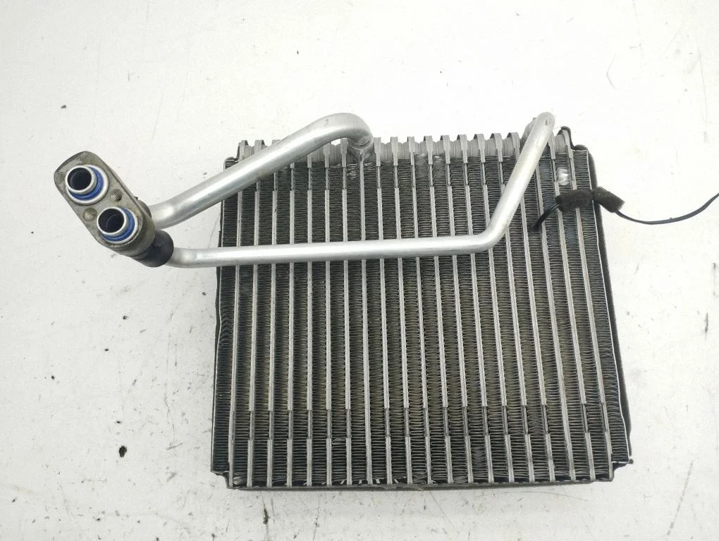 Air conditioning (A/C) radiator (interior)