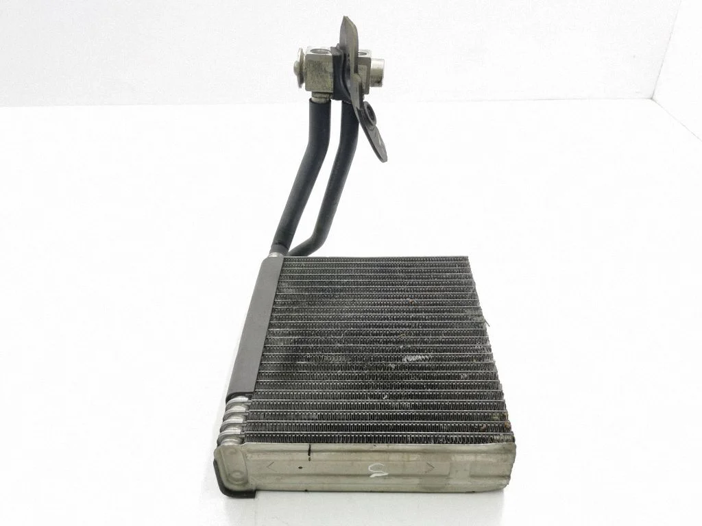Air conditioning (A/C) radiator (interior) – Mercedes-Benz B-Class W245 (2005-2011)