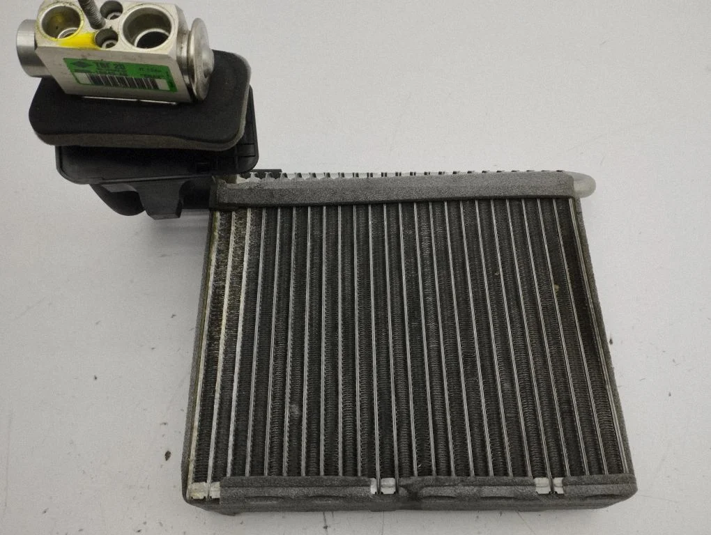 Air conditioning (A/C) radiator (interior) VPAMFH19849AB