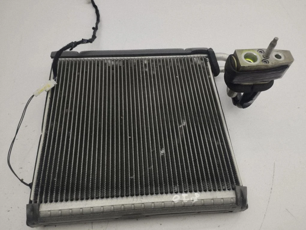 Air conditioning (A/C) radiator (interior)