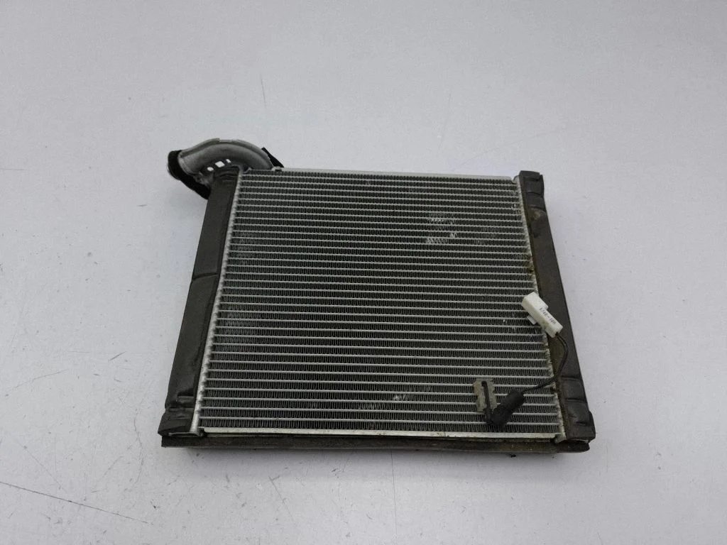 Air conditioning (A/C) radiator (interior)