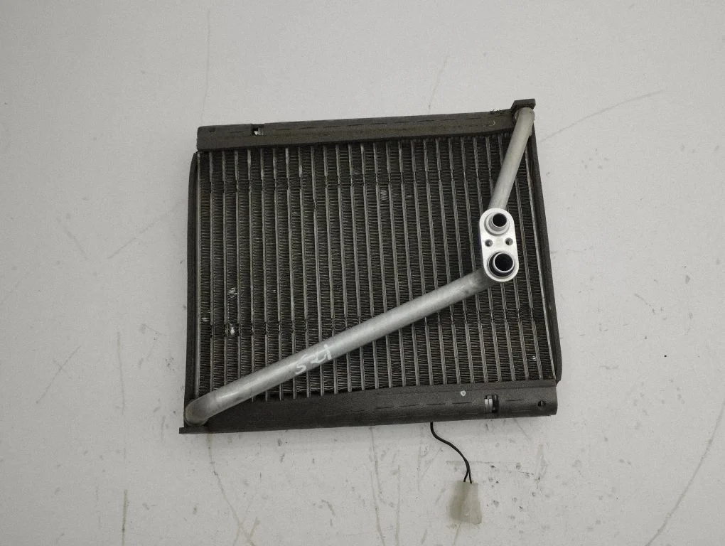 Air conditioning (A/C) radiator (interior)
