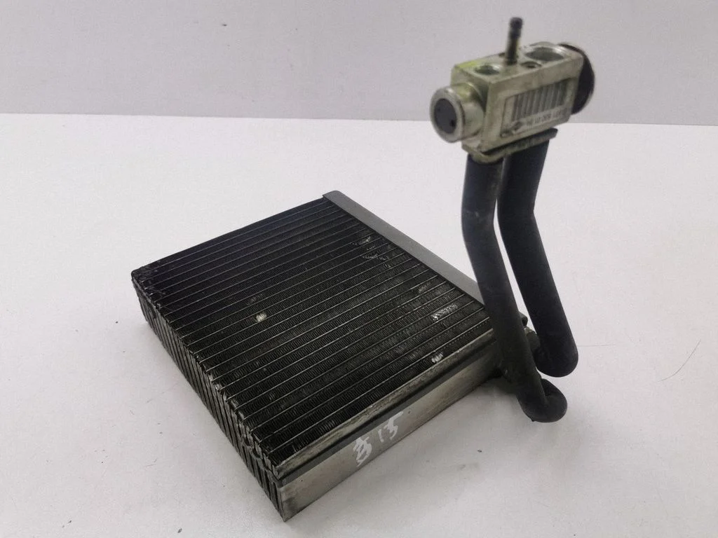 Air conditioning (A/C) radiator (interior) – Mercedes-Benz B-Class W245 (2005-2011)