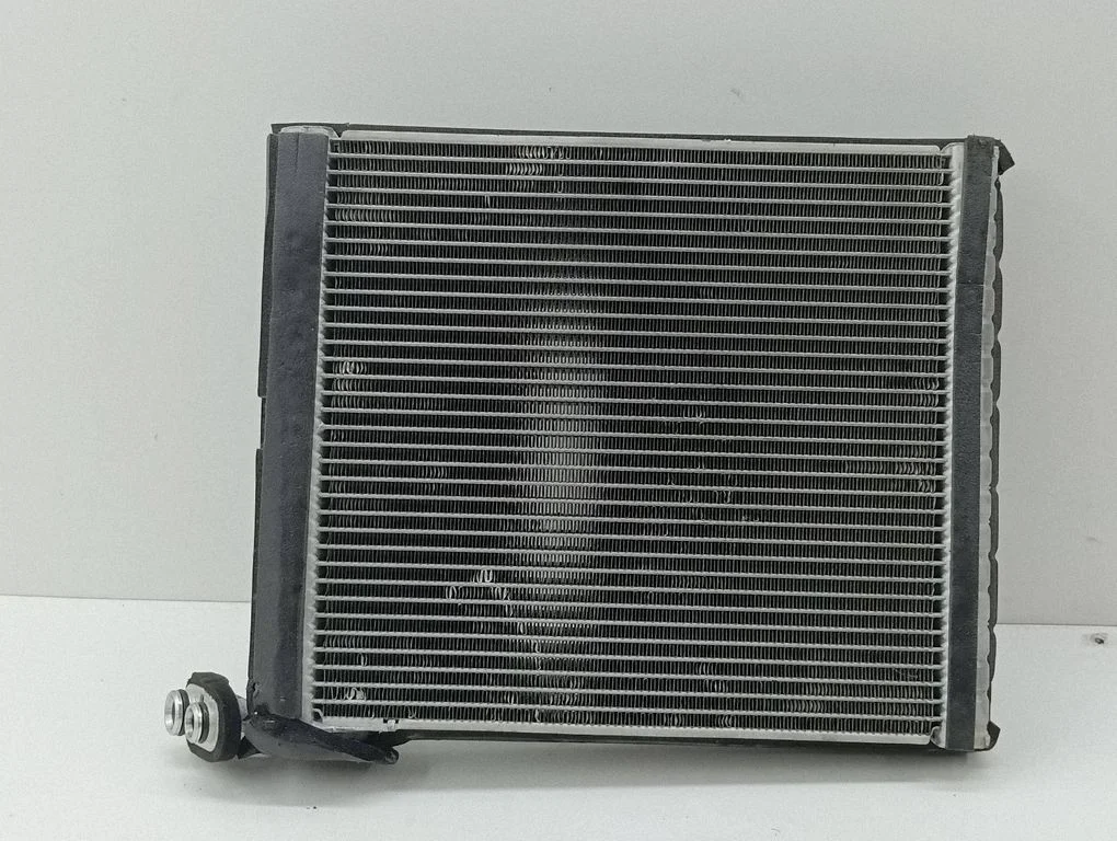 Air conditioning (A/C) radiator (interior)
