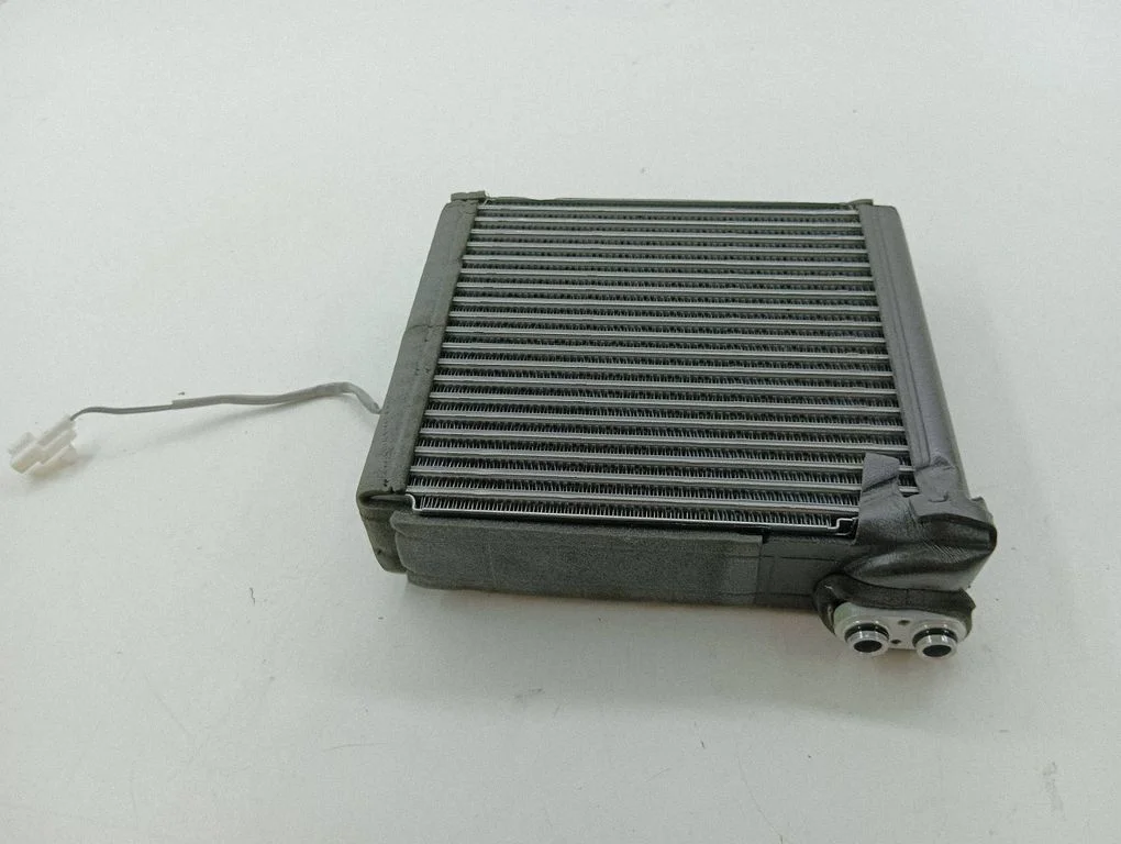 Air conditioning (A/C) radiator (interior)