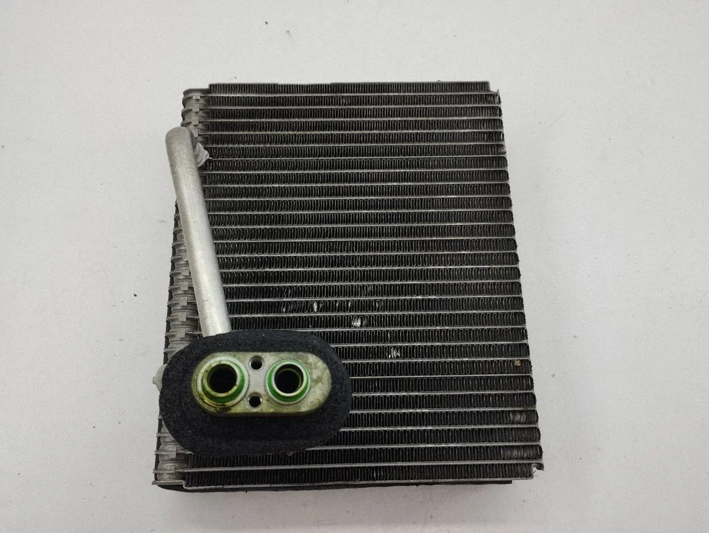Kliimaseadme radiaator (salongis)