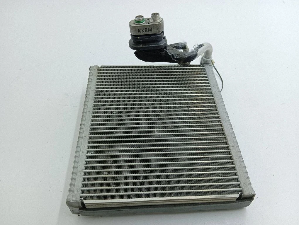 Kliimaseadme radiaator (salongis)