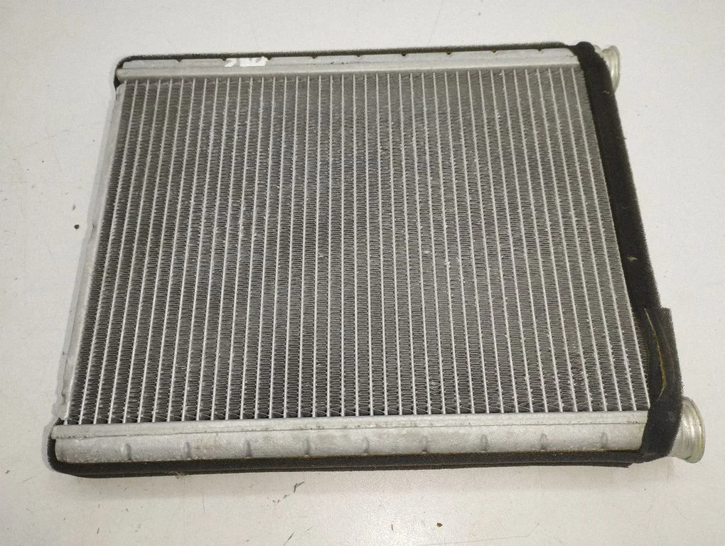 Air conditioning (A/C) radiator (interior)