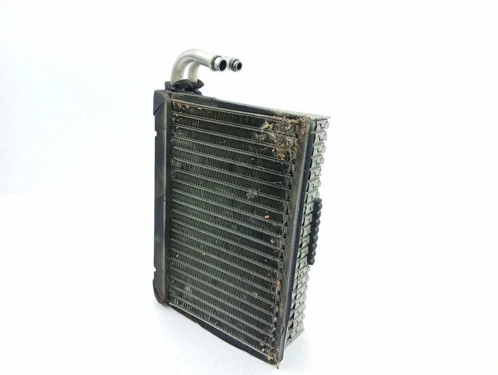 Air conditioning (A/C) radiator (interior)