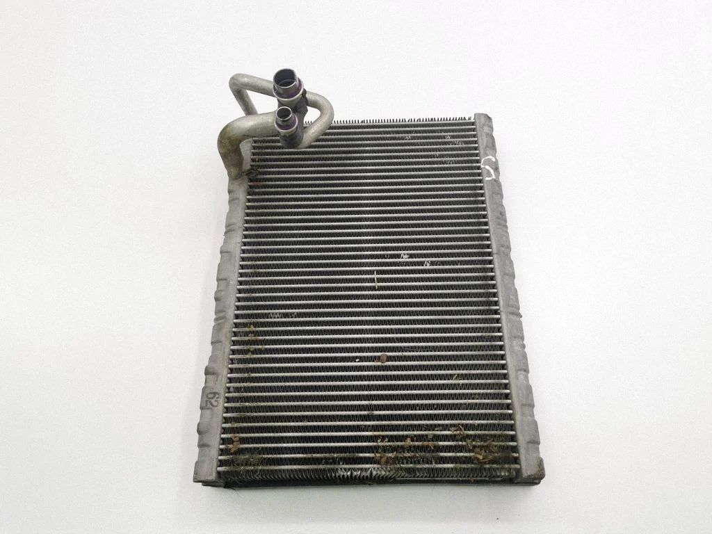 Air conditioning (A/C) radiator (interior) S3724005