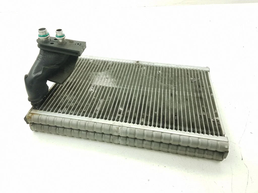 Air conditioning (A/C) radiator (interior)